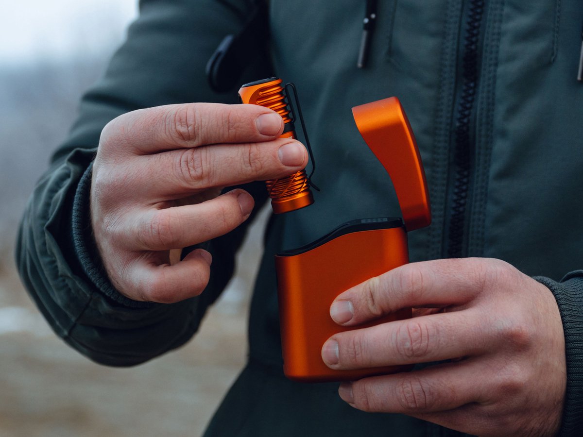 Olight Perun 3 Mini Premium Orange | 123zaklampen.nl